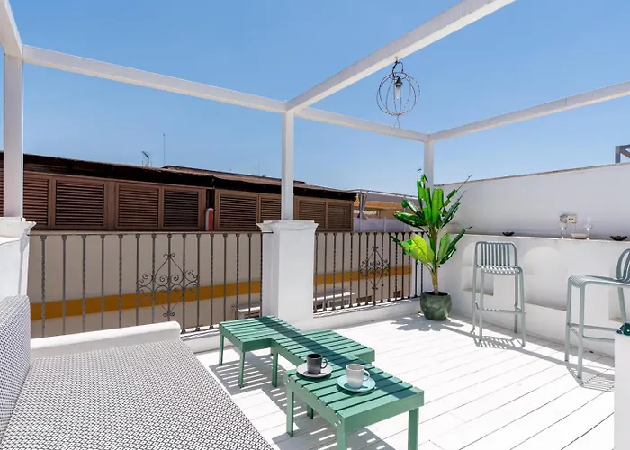 G8 Casa San Bernardo Calle Guadaira