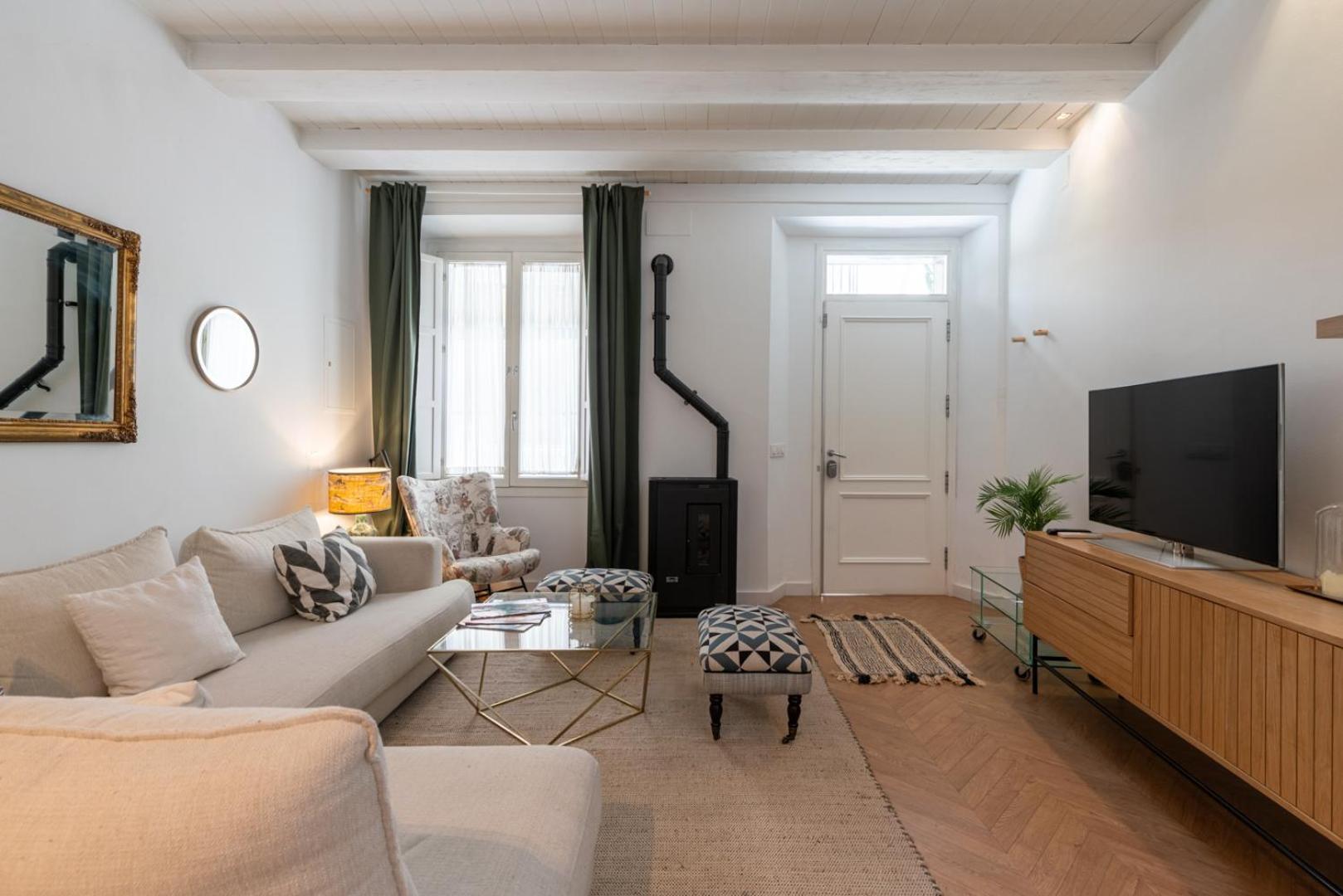 G8 Casa San Bernardo Calle Guadaira Séville