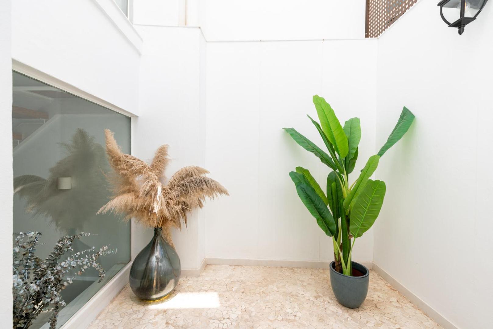 G8 Casa San Bernardo Calle Guadaira Séville