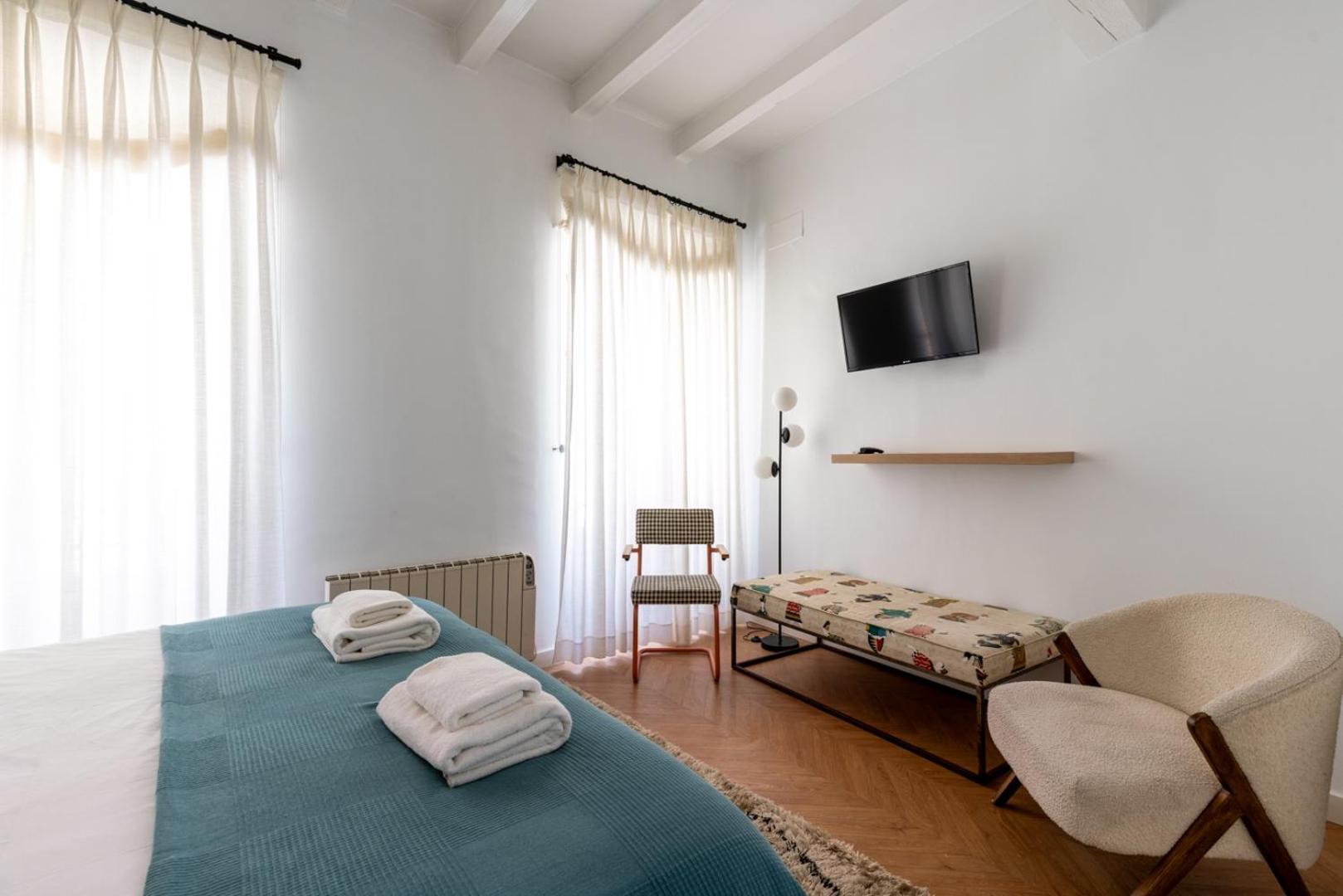G8 Casa San Bernardo Calle Guadaira Séville