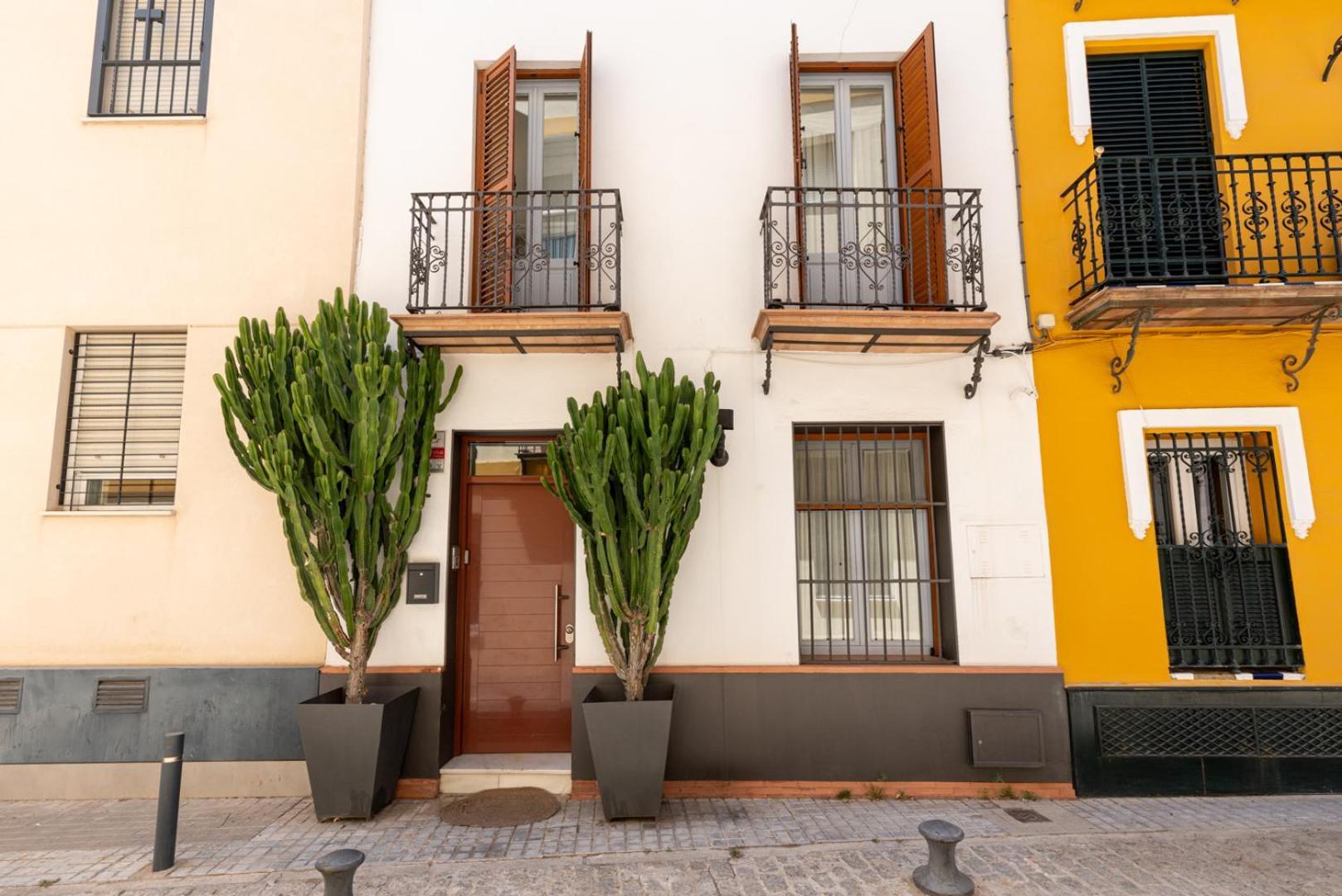 G8 Casa San Bernardo Calle Guadaira Appartement *